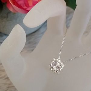 2/$30💕 BNWT Charmed Aroma Adjustable Sterling Silver Necklace